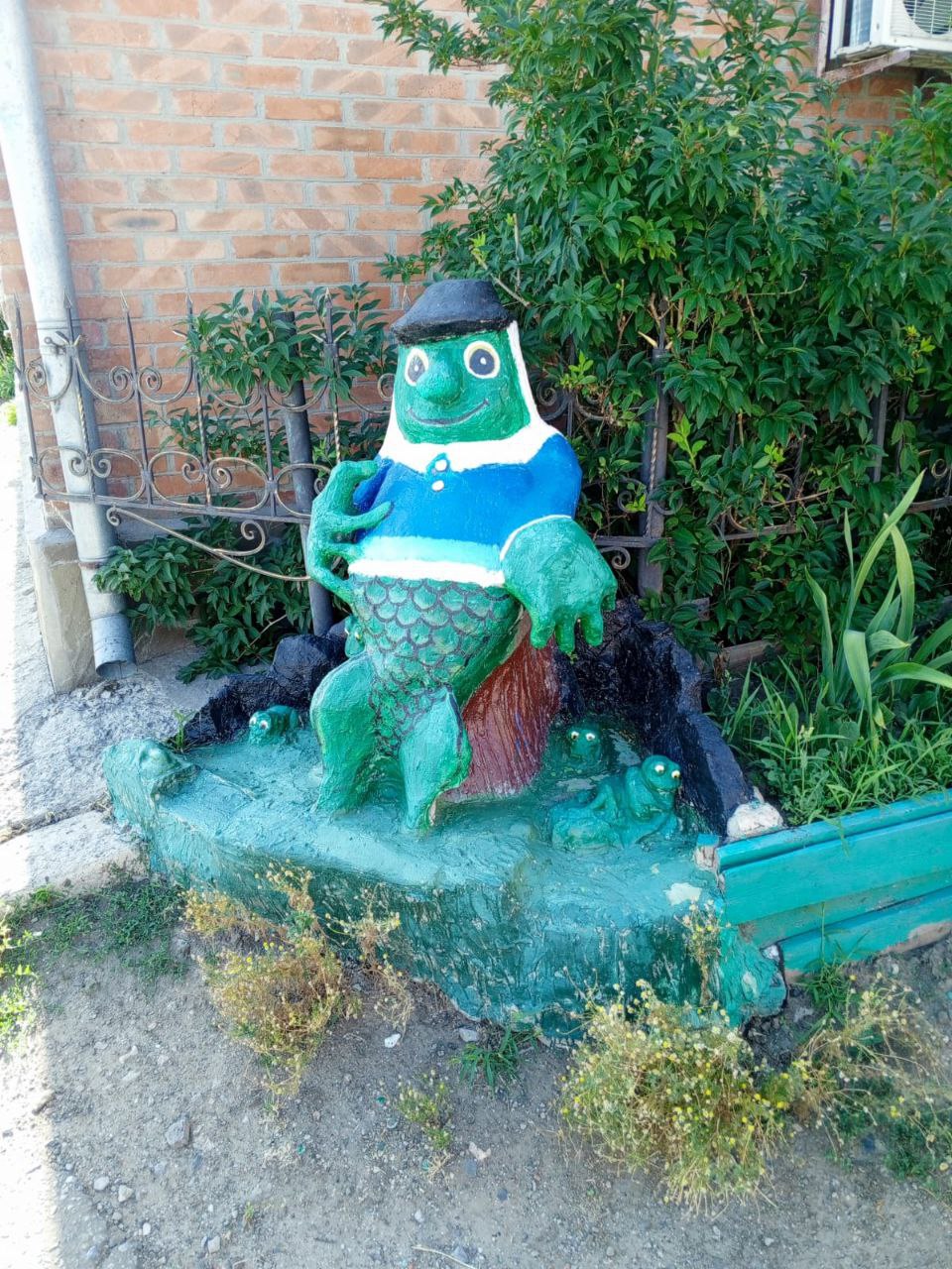 Садовая скульптура